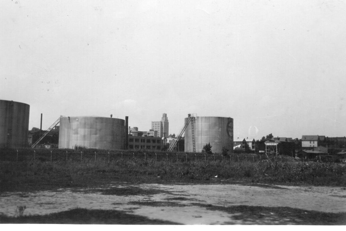 Oil Tanks, before rerouting of Passaic River